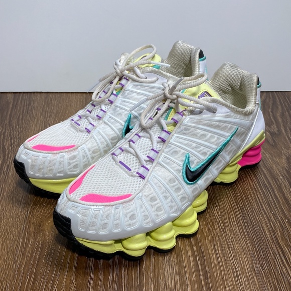 multicolor nike shox